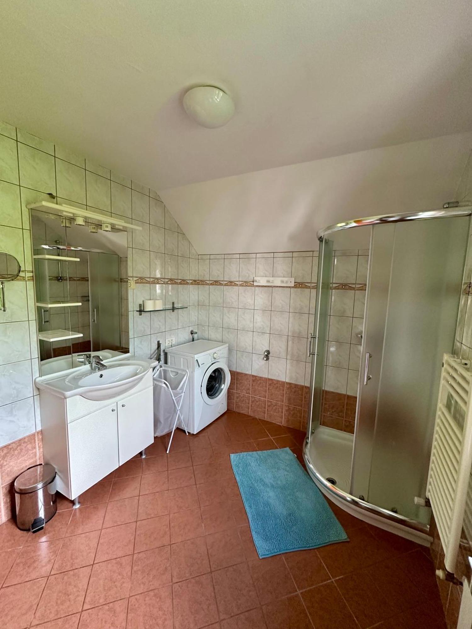 בובק Apartments And Rooms Tajcr מראה חיצוני תמונה
