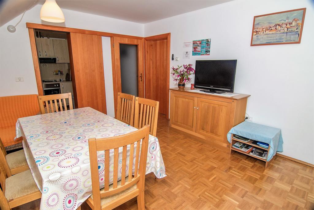 בובק Apartments And Rooms Tajcr מראה חיצוני תמונה
